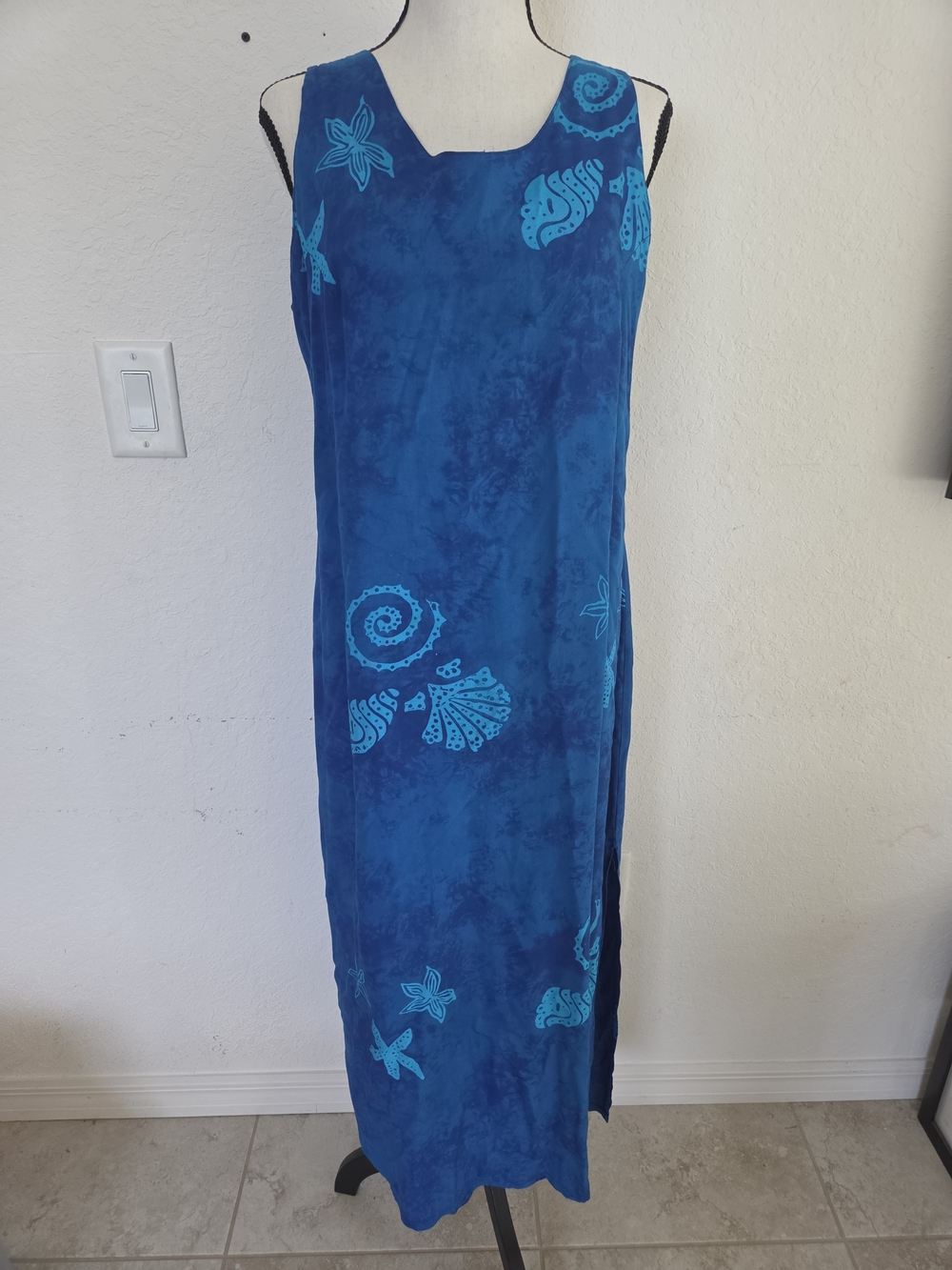 Bali Batiks Resortwear Blue Sea Shell Batik Maxi Dress Rayon Sleeveless Size M